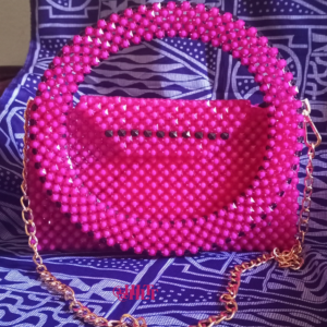 💖Sac perlé « Fuchsia Élégance » – Fait main